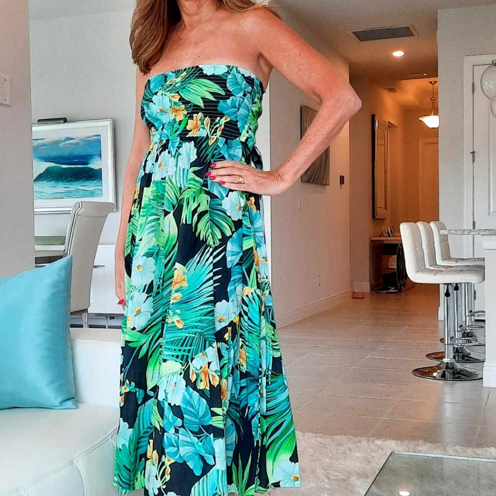 NWOT Boston Proper Floral Strapless Midi Dress